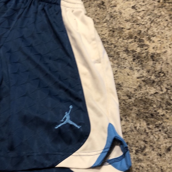 Boys Blue white/Lt. blue basketball shorts - Picture 3 of 6
